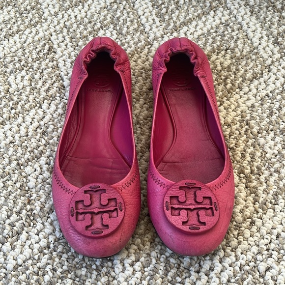 Authentic Tory Burch Reva Flats - Picture 2 of 9